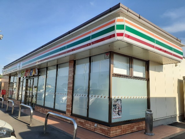 コンビニ　セブンイレブン安中原市店（コンビニ）まで600m