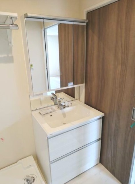洗面設備　別部屋同仕様タイプ