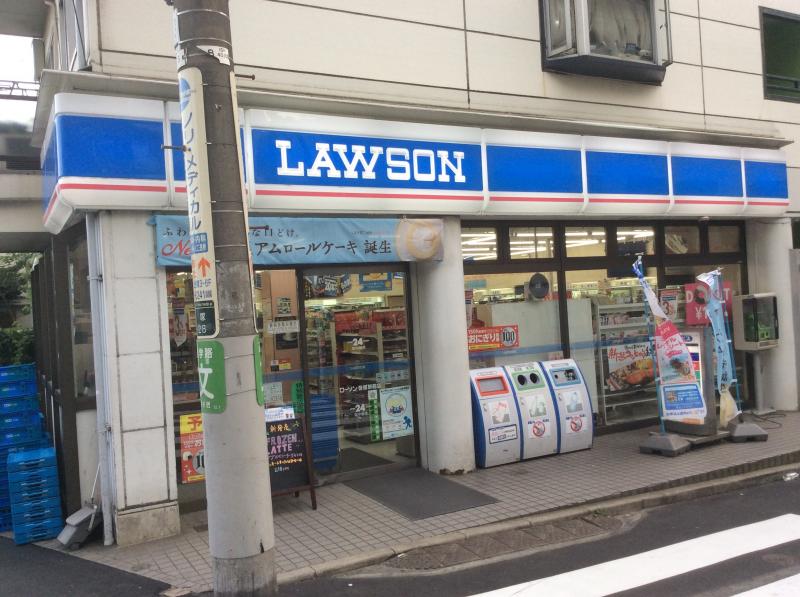コンビニ　ローソン 笹塚駅前店（コンビニ）まで174m