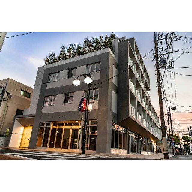 建物外観　鉄筋コンクリート造のがっちりとした建物。