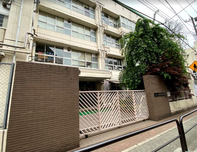 小学校　台東区立台東育英小学校（小学校）まで134m