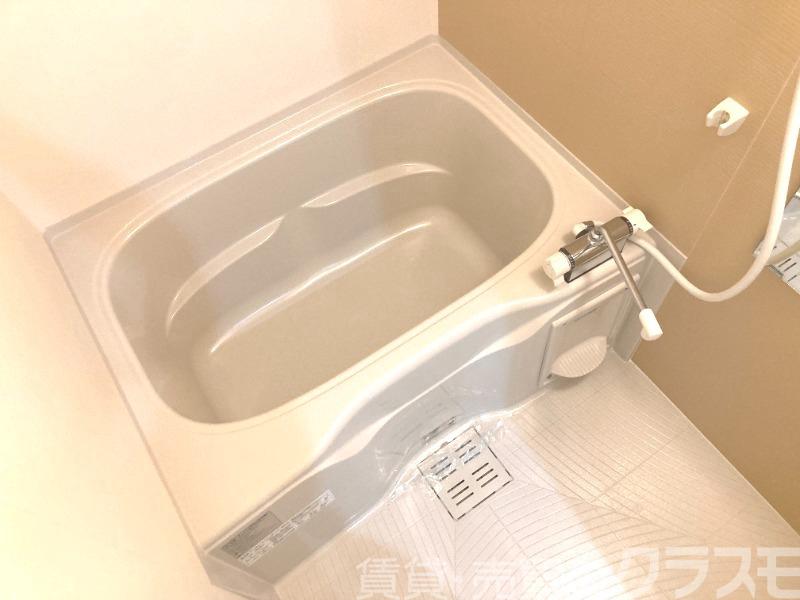 バス・シャワールーム　浴室乾燥機付きバス♪