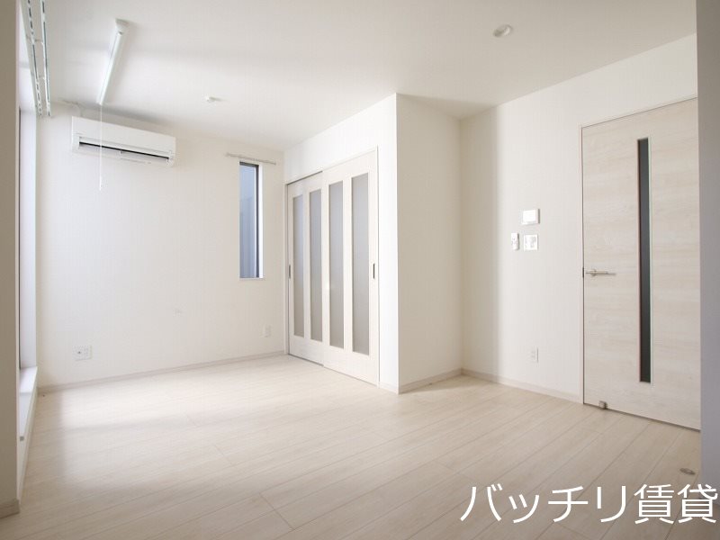 居室・リビング　画像は同型の為、現状を優先と致します。