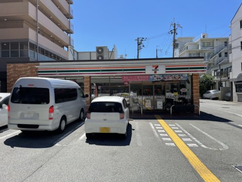 コンビニ　セブンイレブン 西宮武庫川学院前店（コンビニ）まで203m