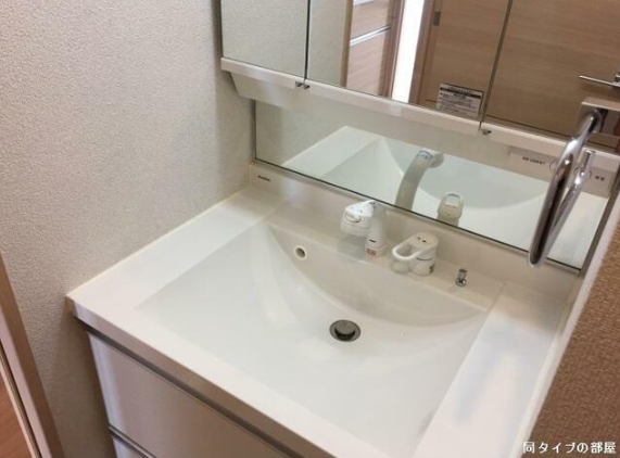 洗面設備　他部屋参考写真