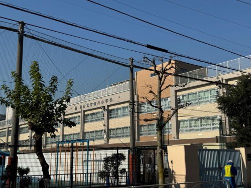 小学校　墨田区立横川小学校（小学校）まで478m