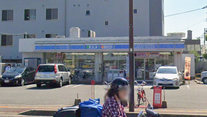 コンビニ　ローソン 博多駅南六丁目店（コンビニ）まで394m