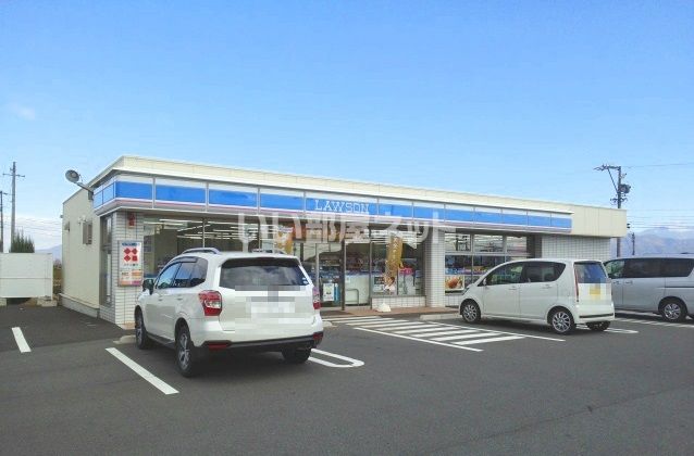 コンビニ　ローソン 伊那インター東店（コンビニ）まで1998m