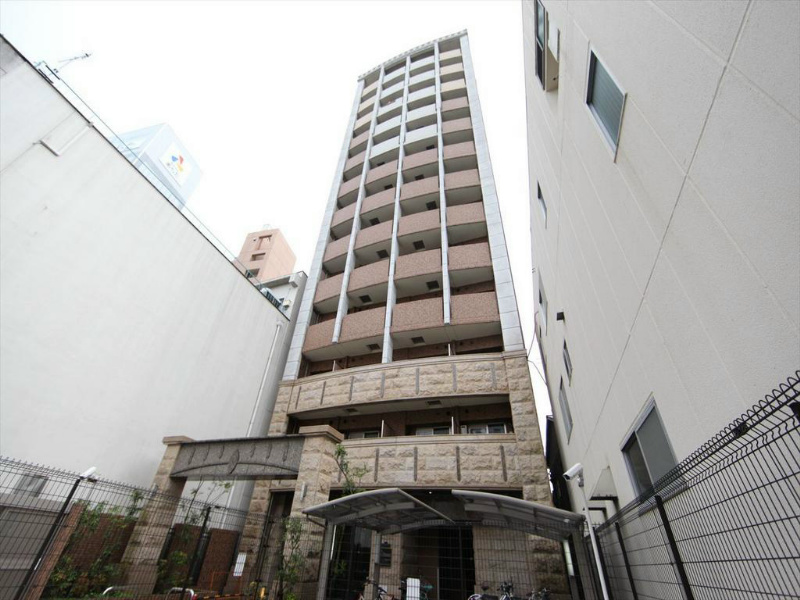 建物外観　外観　宅配ＢＯＸ　防犯カメラ　オートロック　分譲賃貸