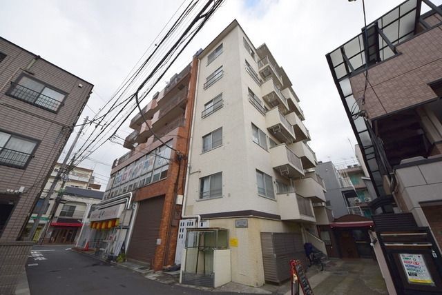 建物外観　★駅徒歩３分★