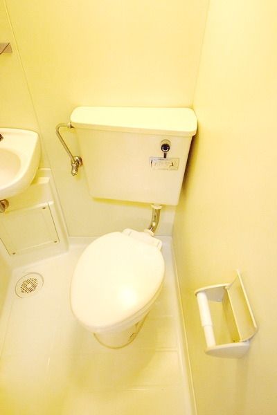 トイレ　★お部屋探しは株式会社タウンハウジング東京まで★