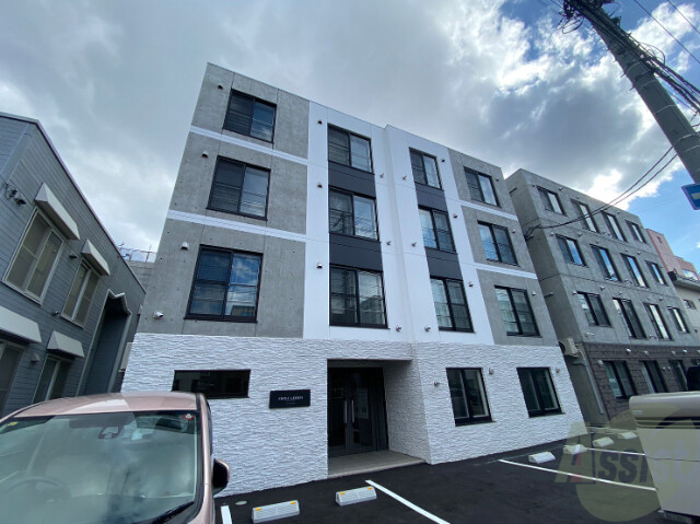 建物外観　札幌市豊平区月寒西１条「ＦＩＲＳＴＬＥＢＥＮ月寒」