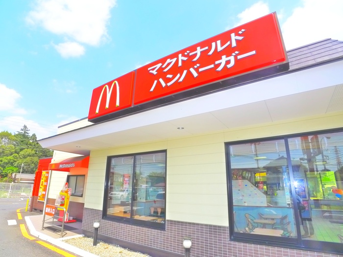 飲食店　マクドナルド（飲食店）まで648m
