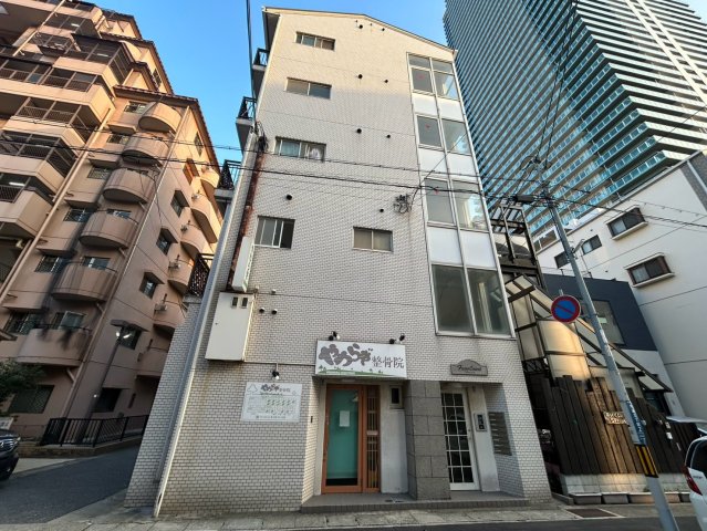 フリックコート三宮の外観写真