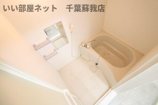 バス・シャワールーム　お風呂で日々の疲れを落としましょう