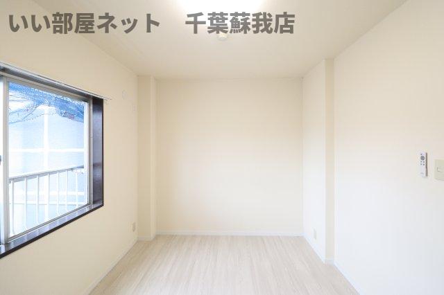居室・リビング　きれいな洋室です