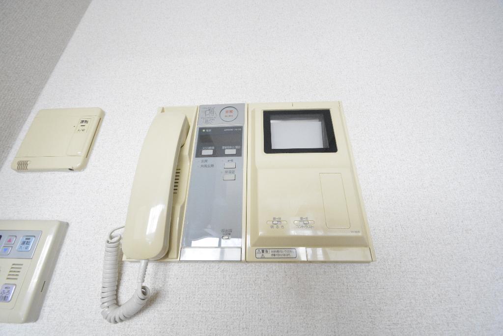セキュリティ　カメラ付インターホン