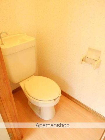 ＪＲ中央線 東小金井駅 徒歩17分 2階建 築37年のトイレ写真