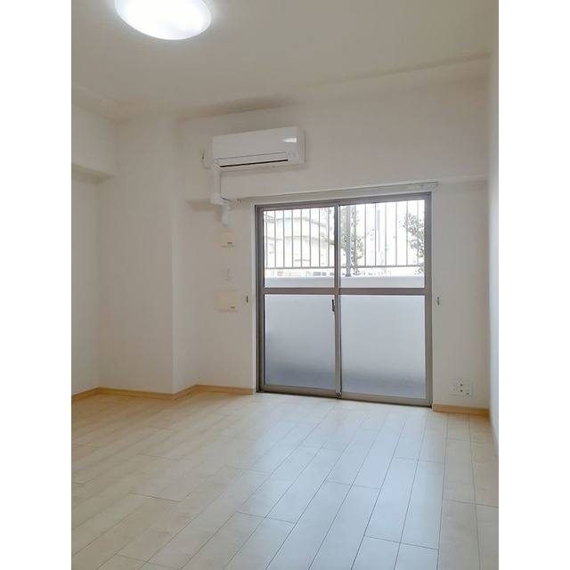 建物外観　洋室