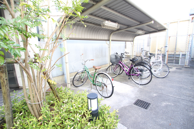 その他共有部分　自転車置き場