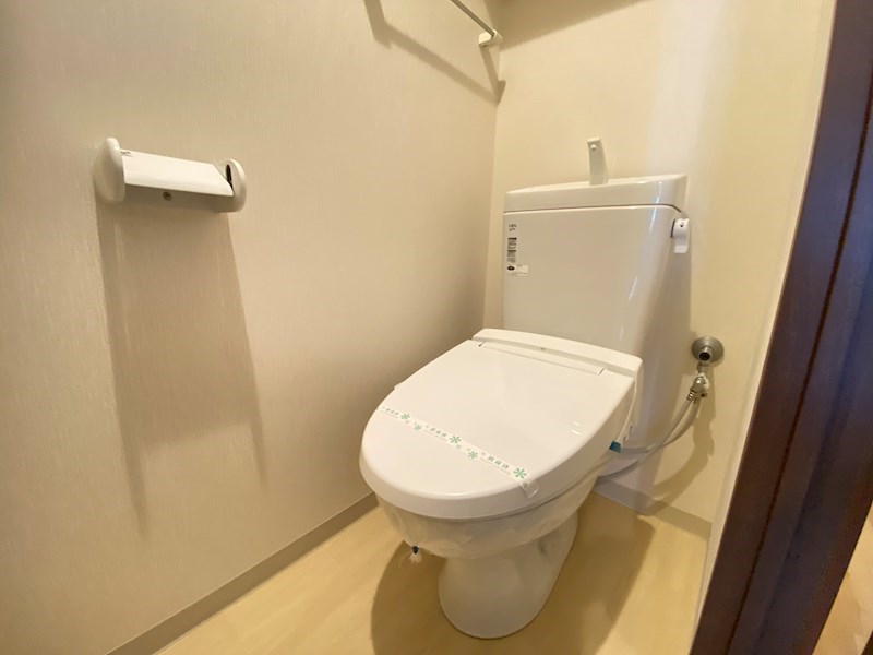 アリビオ立花3のトイレ写真