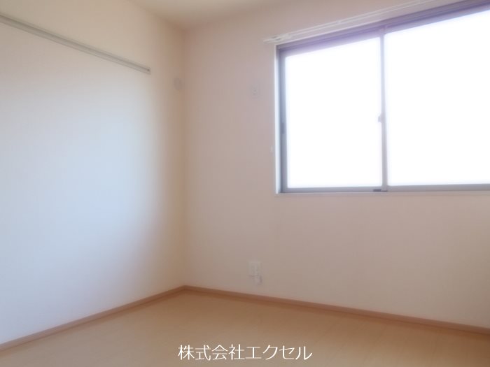 その他部屋・スペース　フローリングの室内です。