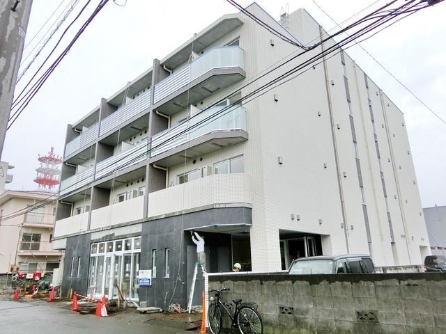 建物外観　★オートロック完備！★
