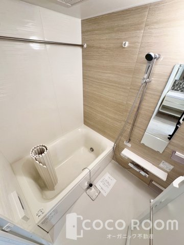 セレニテフラン本町の風呂写真