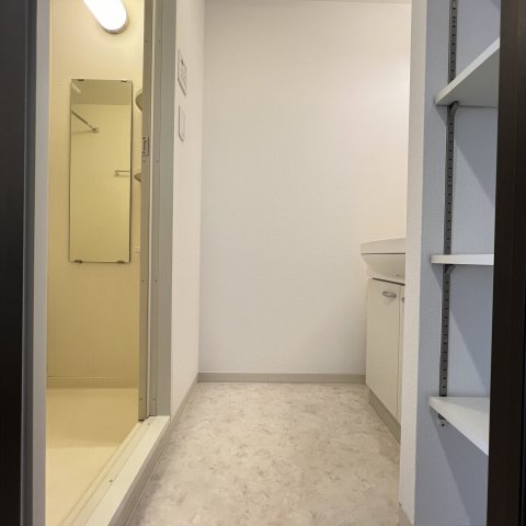 洗面設備　同仕様タイプです