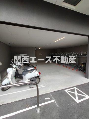 CREST TAPP 大阪EASTの外観写真