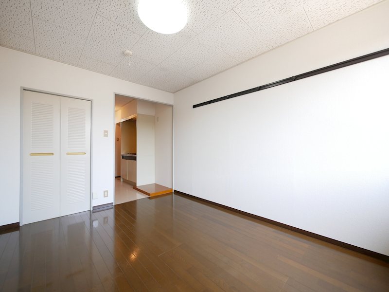 その他部屋・スペース　洋室６帖