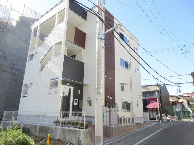 建物外観　きれいな外観ですね