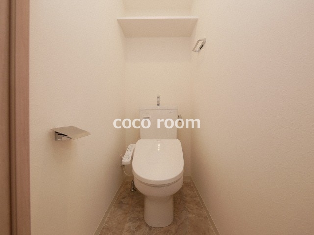 ワールドアイ難波南PORTAのトイレ写真