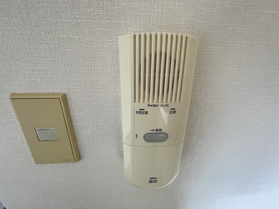 セキュリティ　別部屋の写真