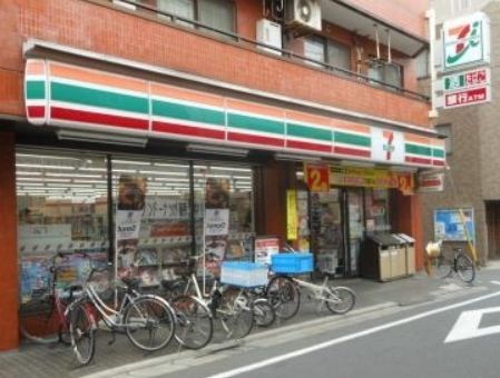 コンビニ　セブンイレブン世田谷三宿1丁目店（コンビニ）まで100m