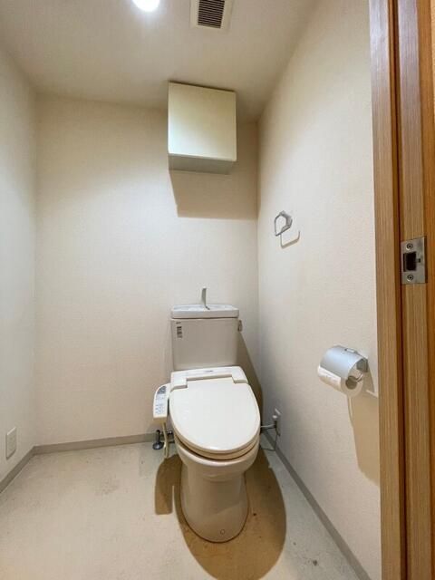 ワイズル・リオン東京墨田のトイレ写真