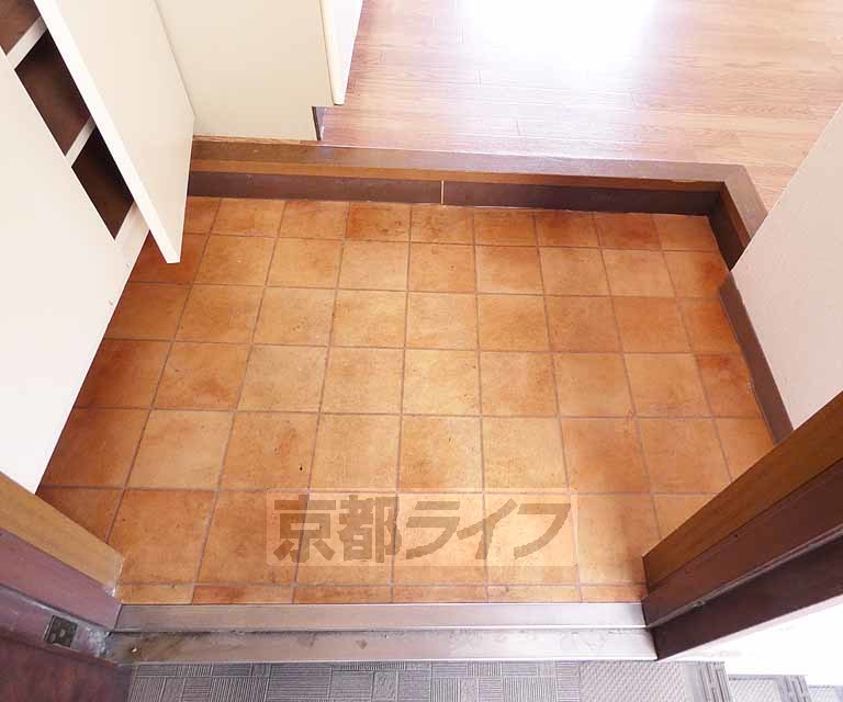 ジュネス大江の玄関写真