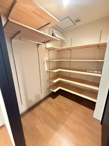 島津山岩波ハイツの内装写真