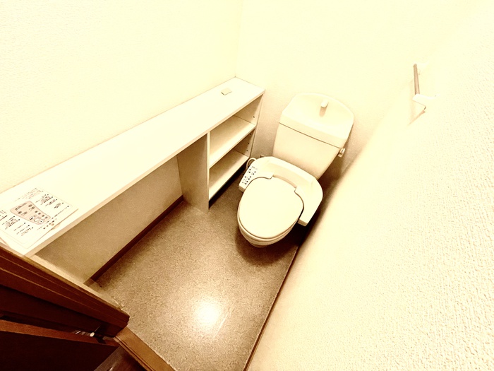 筑豊電気鉄道 東中間駅 徒歩6分 2階建 築24年のトイレ写真