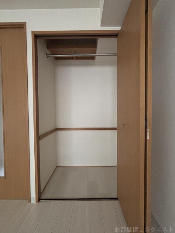 収納　（写真は同タイプ）