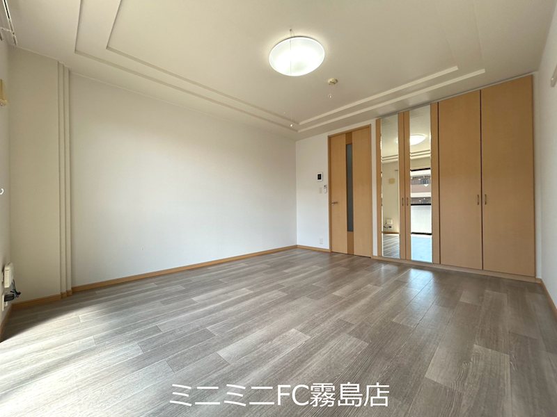 ＪＲ日豊本線 隼人駅 徒歩13分 2階建 築20年の内装写真