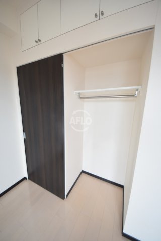 収納　エステムプラザ心斎橋EAST IVブランディア　クローゼット