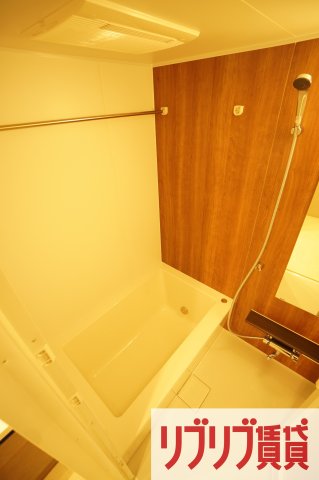ＪＲ総武線 千葉駅 徒歩2分 15階建 築7年の風呂写真