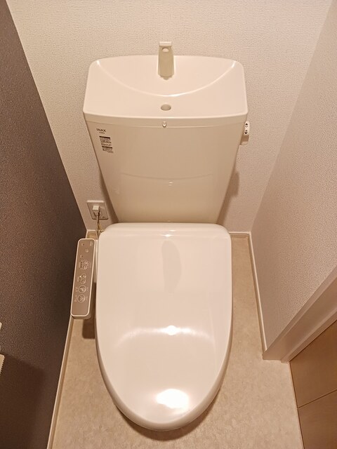 アジャーIIのトイレ写真