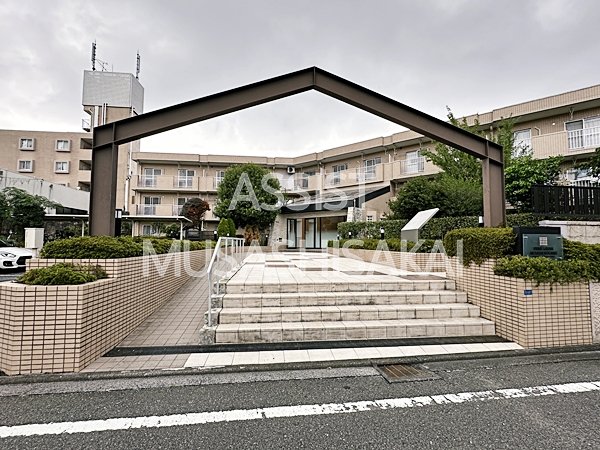 建物外観　お電話でお問合わせ頂けますと、よりスムーズにご対応出来ます♪