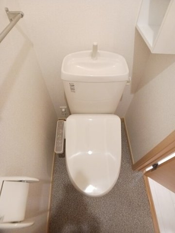 トイレ　シンプルで使いやすいトイレです