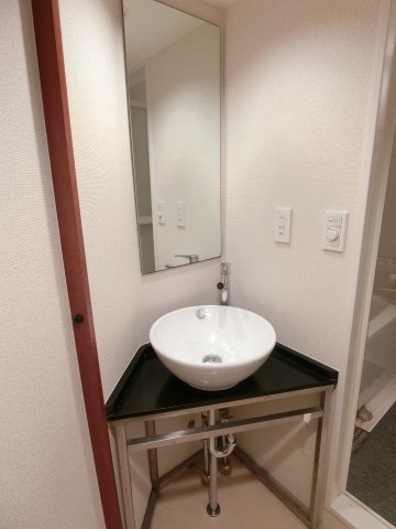 洗面設備　詳細は、RISUMO江坂本店→06-6155-7137まで♪