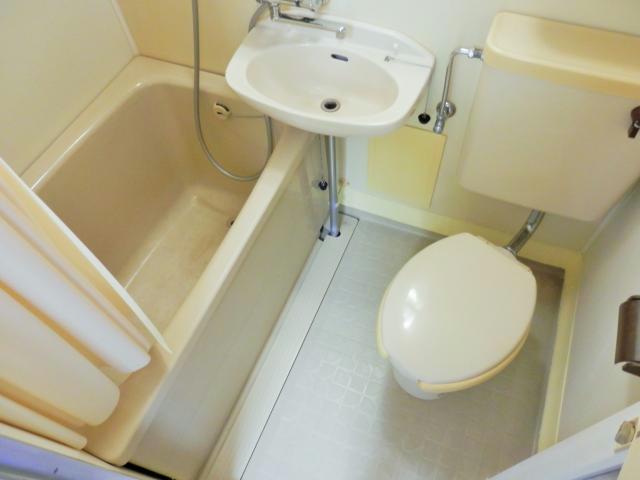 バス・シャワールーム　バス