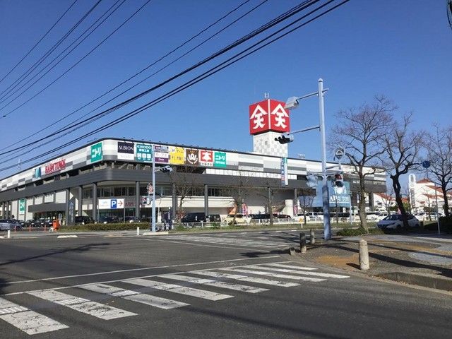 【倉敷市児島小川町のアパートのショッピングセンター】