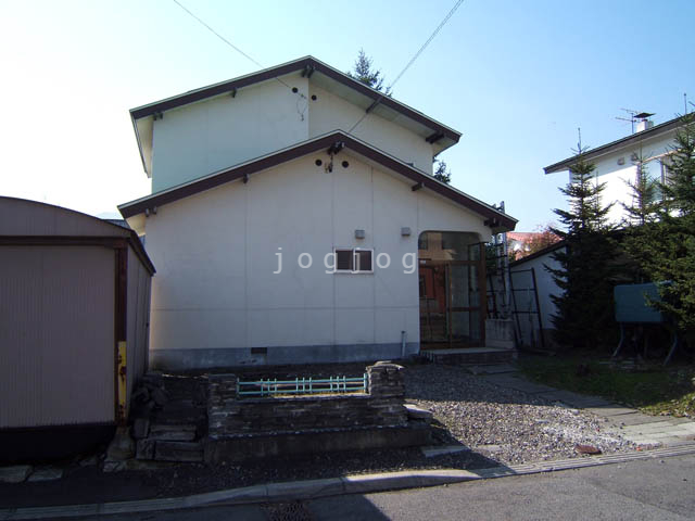 永山９－１０貸家の建物外観